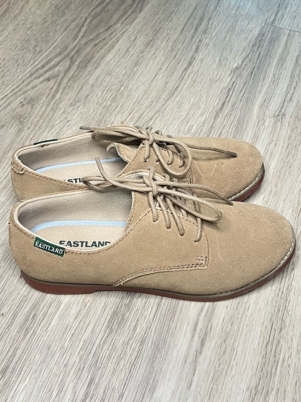 Eastland Women’s Bucksport Suede Comfy Oxford Shoes Tan Brown Lace-Up Size 6.5M